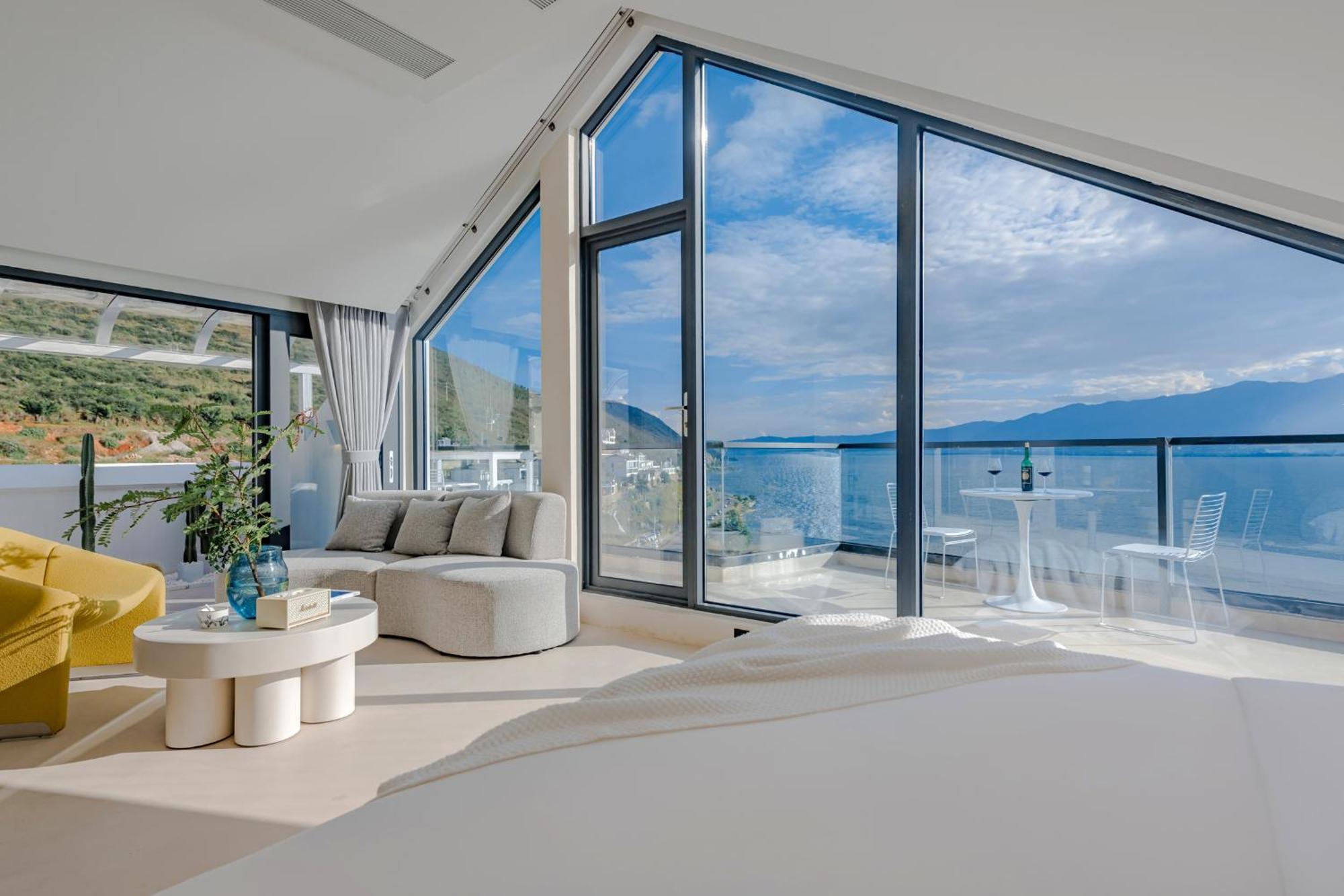 Dali Oriental Seaview Hotel -Dali Erhai Екстериор снимка