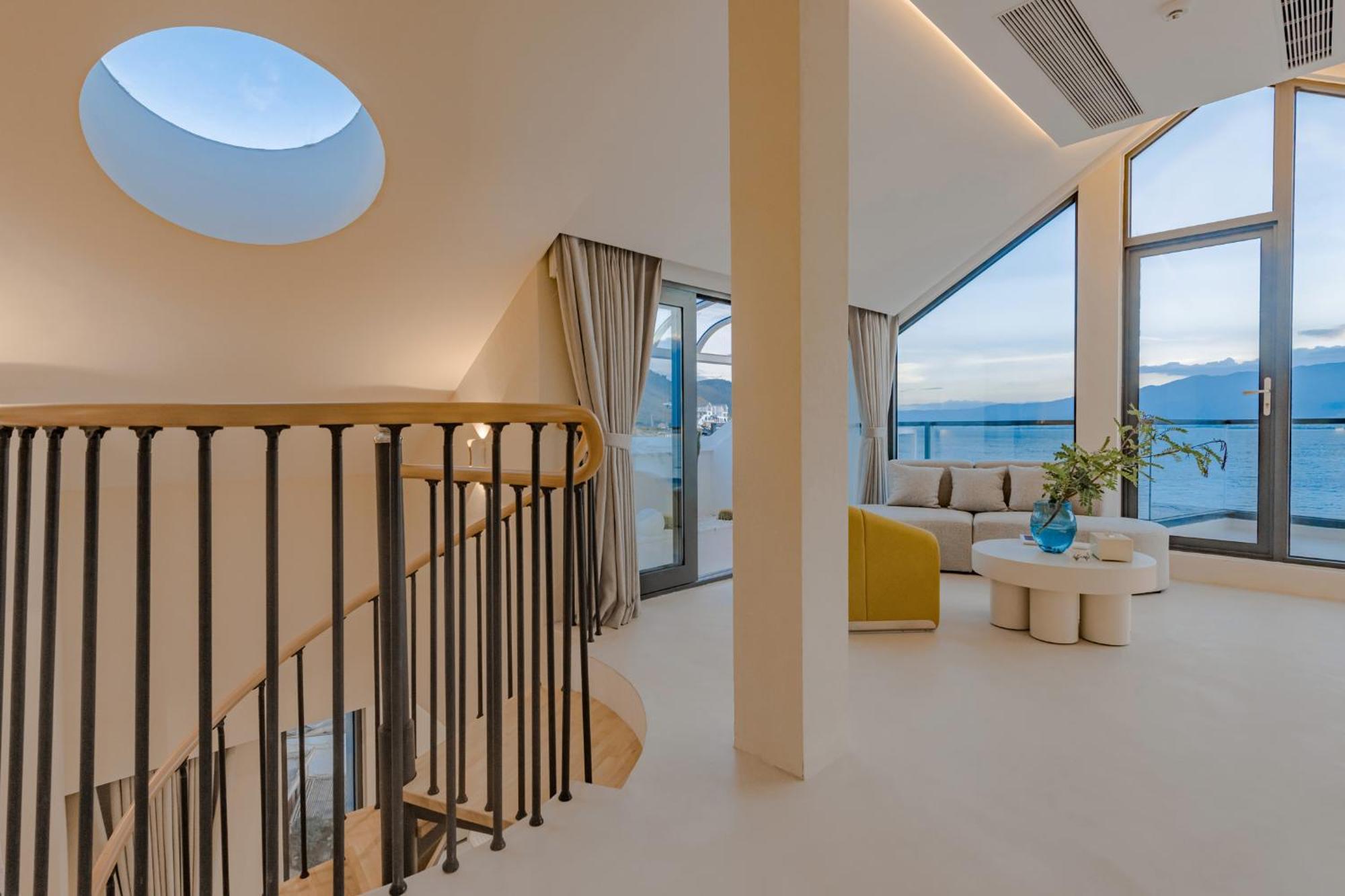 Dali Oriental Seaview Hotel -Dali Erhai Екстериор снимка