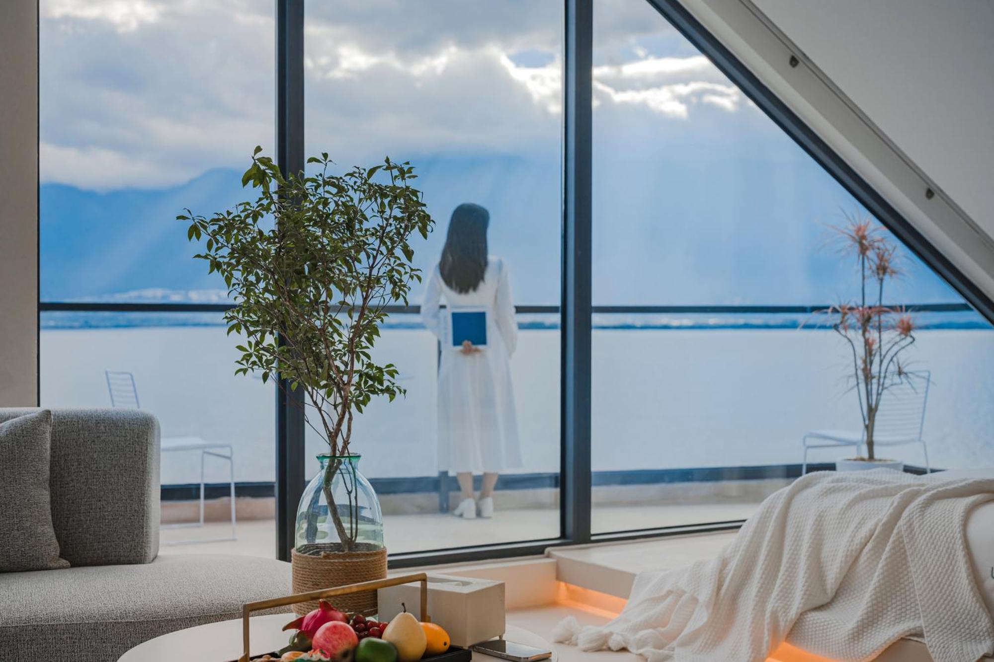Dali Oriental Seaview Hotel -Dali Erhai Екстериор снимка