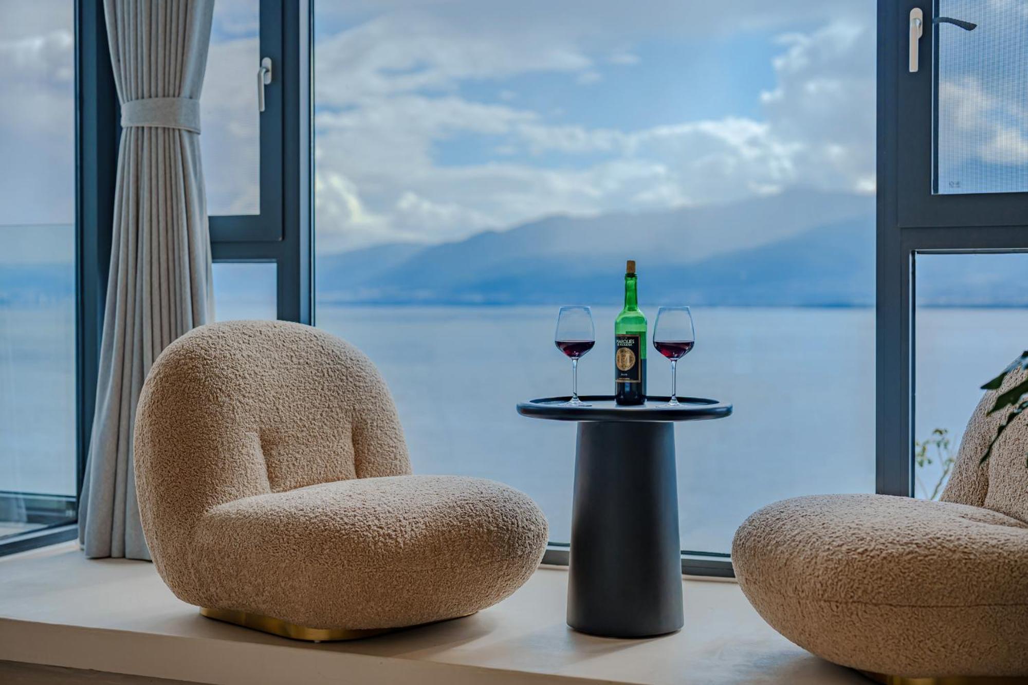 Dali Oriental Seaview Hotel -Dali Erhai Екстериор снимка
