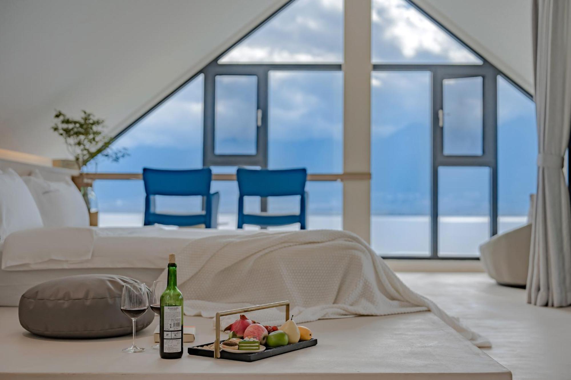 Dali Oriental Seaview Hotel -Dali Erhai Екстериор снимка