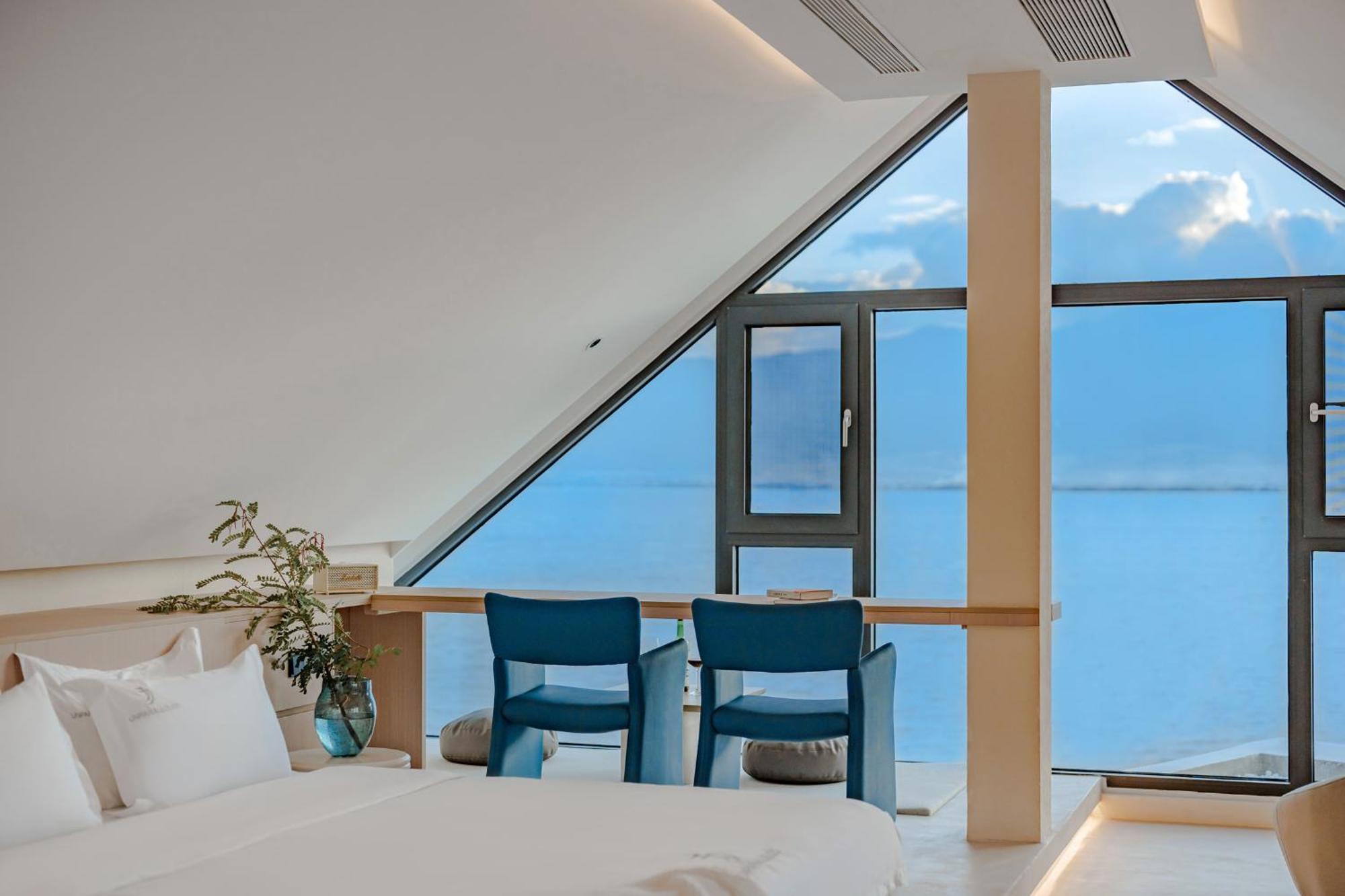 Dali Oriental Seaview Hotel -Dali Erhai Екстериор снимка