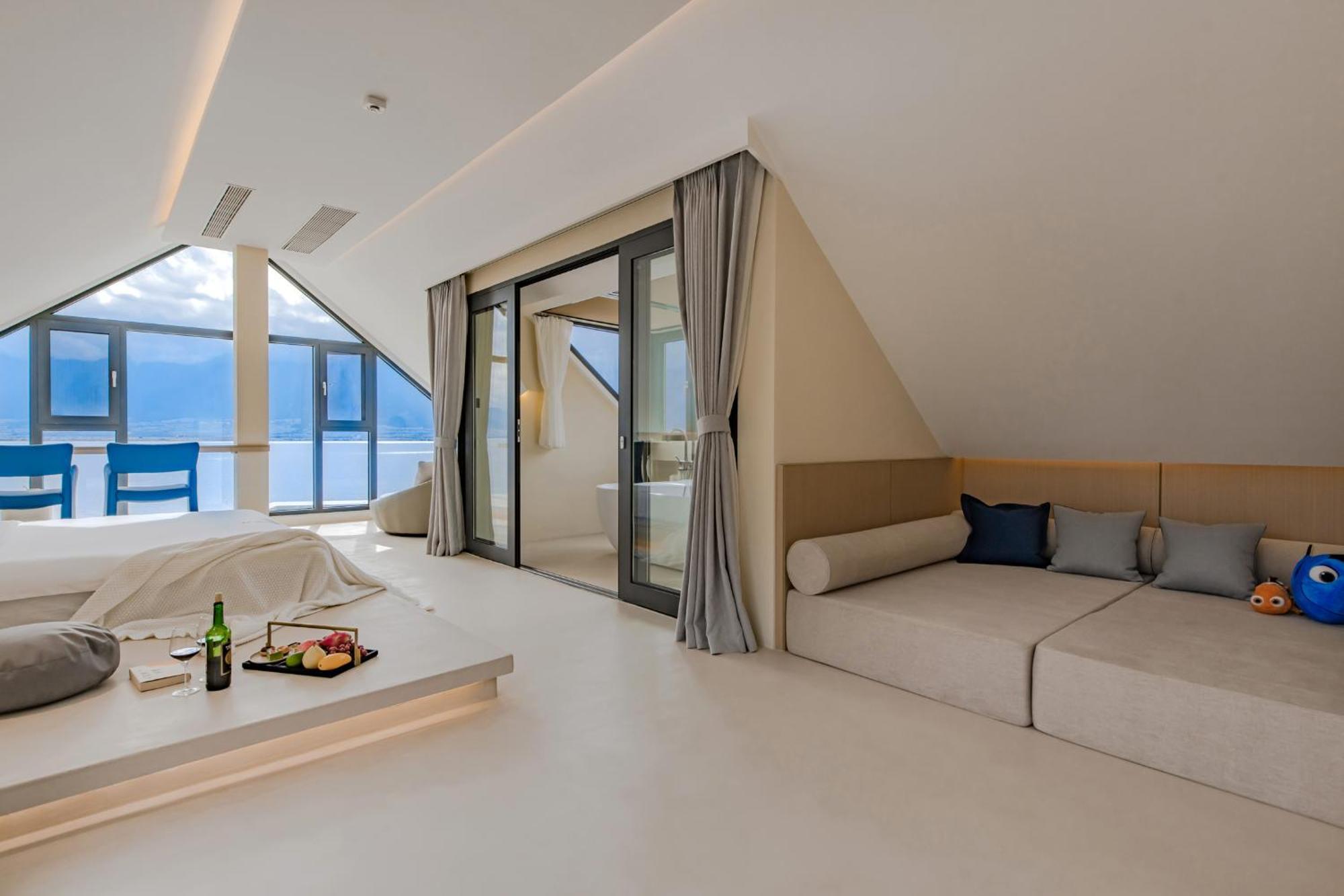 Dali Oriental Seaview Hotel -Dali Erhai Екстериор снимка