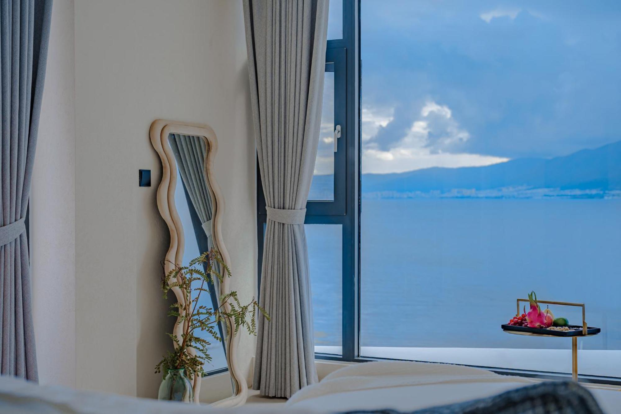 Dali Oriental Seaview Hotel -Dali Erhai Екстериор снимка